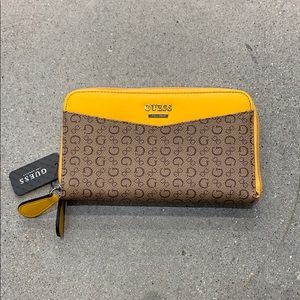Guess Wallet